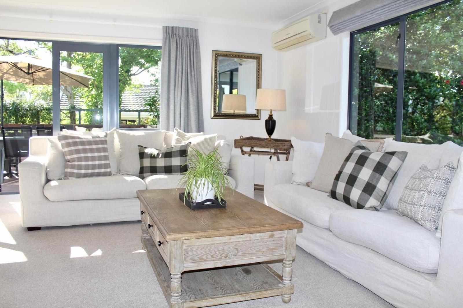 5-Min Walk To Village - Havelock North Holiday Home With Spa Pool エクステリア 写真