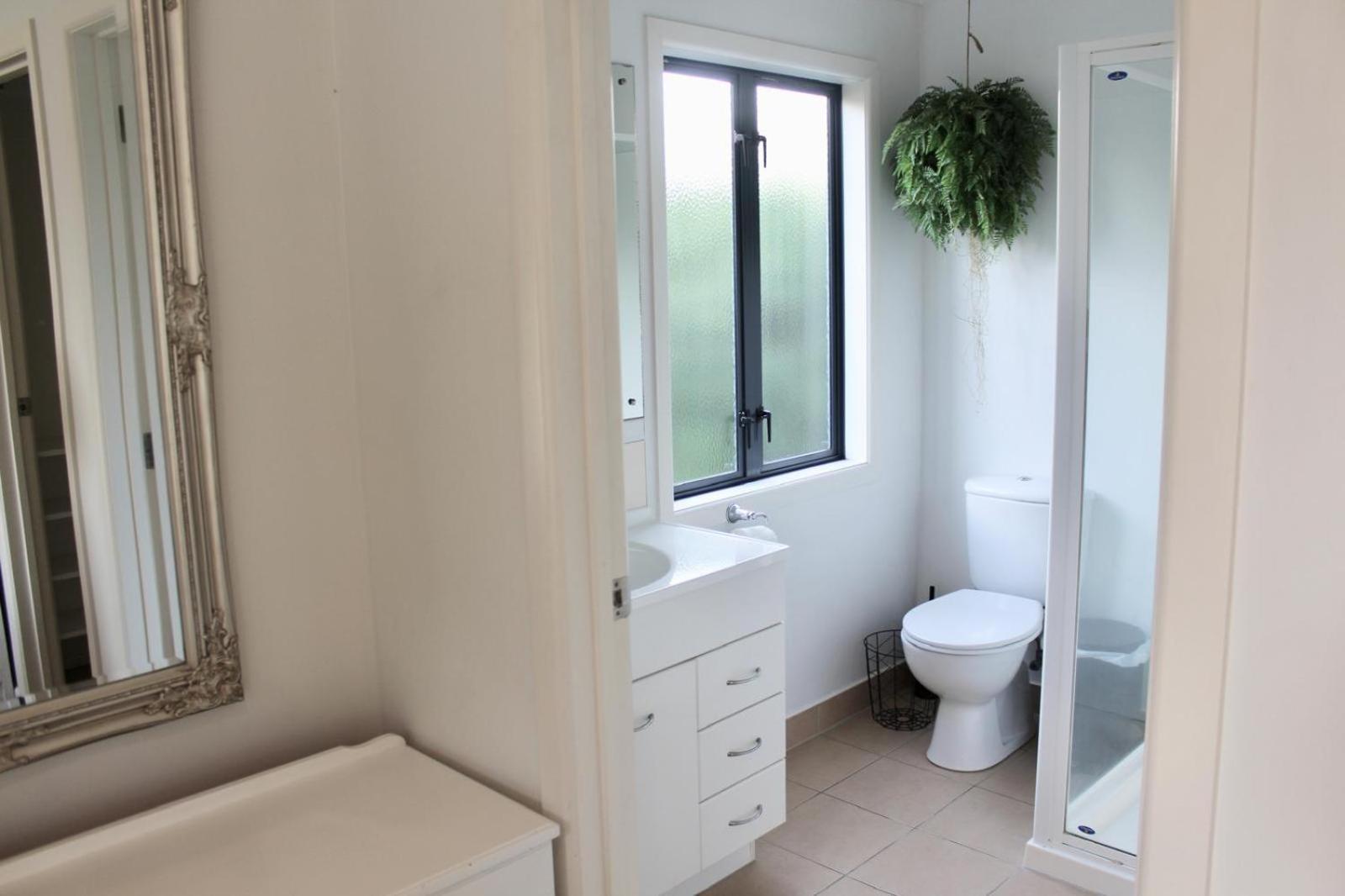 5-Min Walk To Village - Havelock North Holiday Home With Spa Pool エクステリア 写真